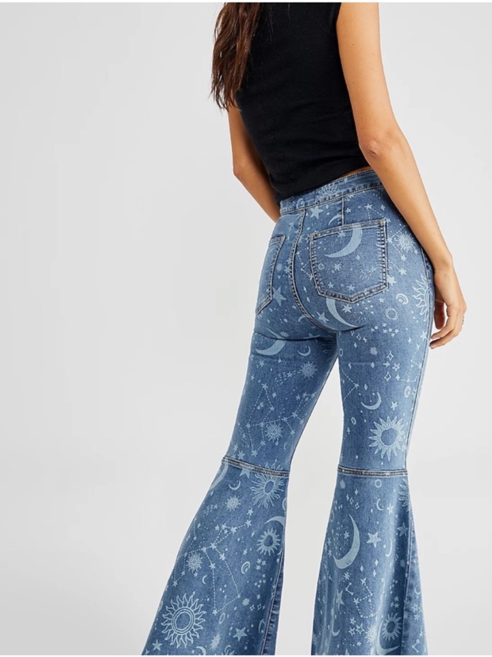 Free People Just Float On Flare Jeans Like New Size 26 Celestial Moon Stars - Picture 2 of 12